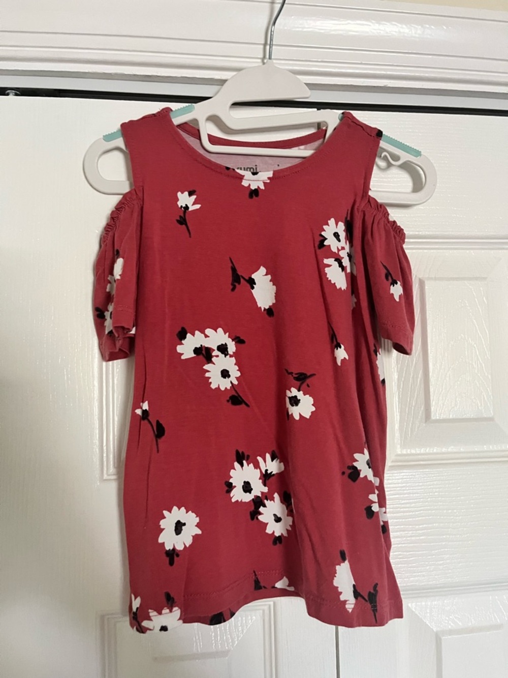Girls Cold-Shoulder Floral Tee in Red